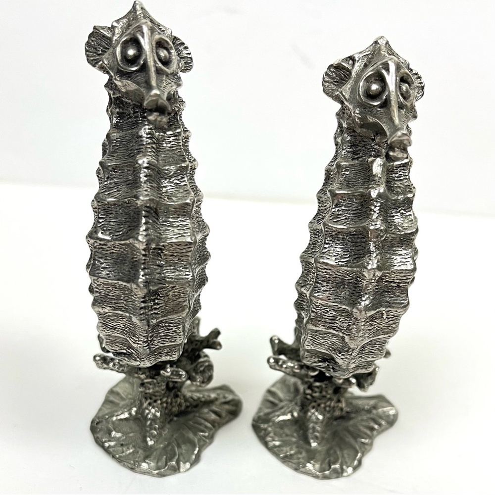 Seahorse Pewter Salt Pepper Shakers Set - Picture 8 of 10
